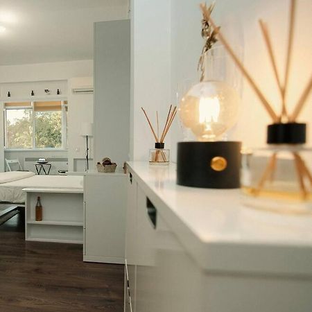 Oasis Studio Central City Bucureşti Eksteriør bilde